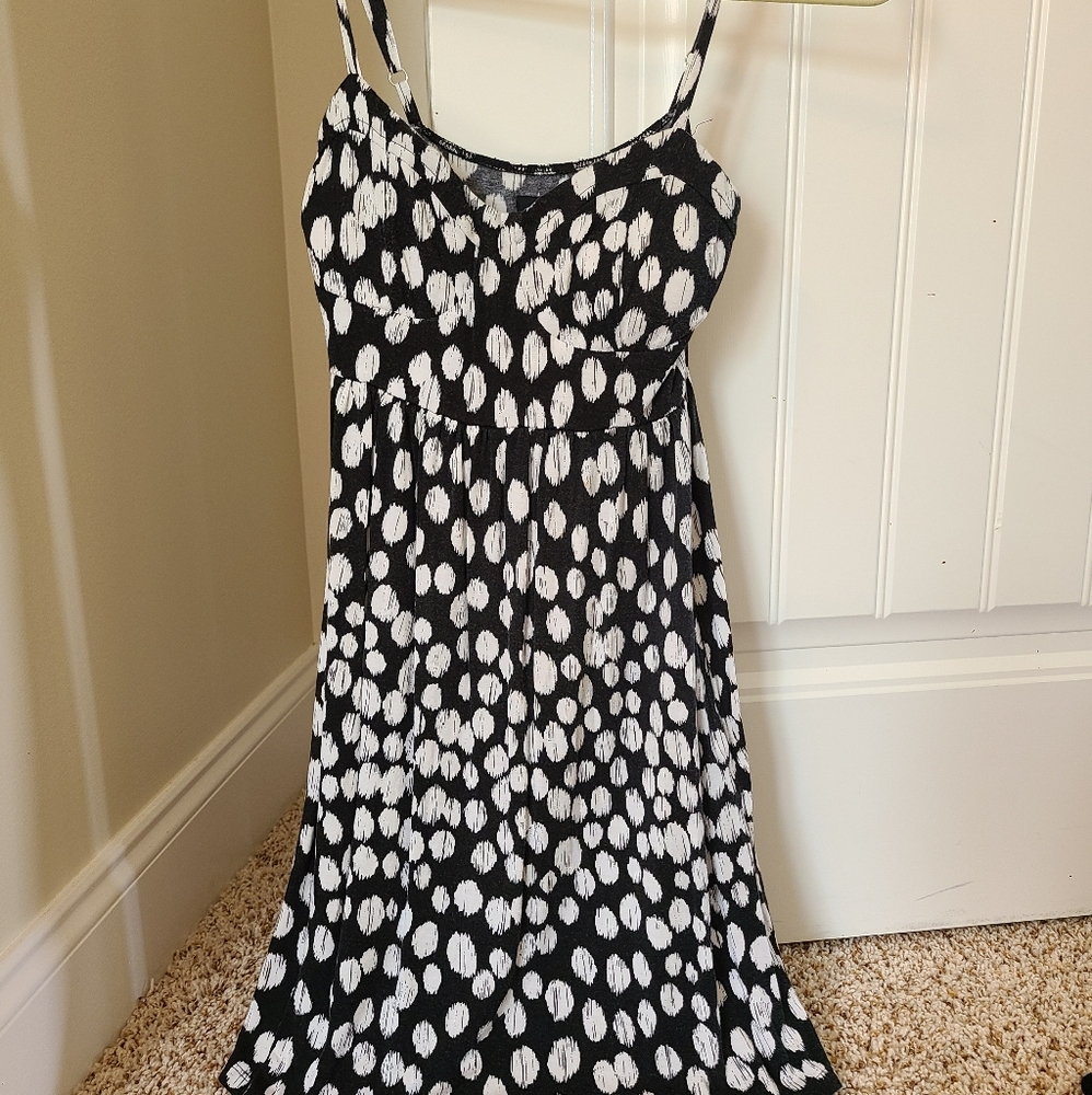 Black and white dress